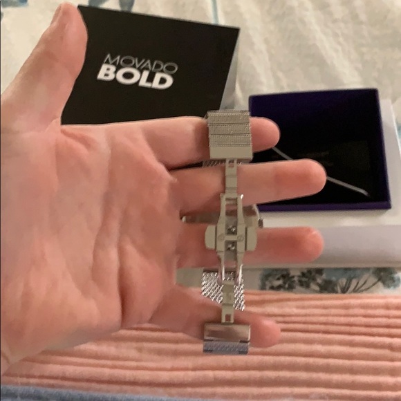 Movado bold watch-unisex - Picture 3 of 5